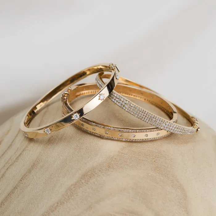 RACHEL LYNN CHICAGO Bracelets 14 Karat Yellow Gold and Diamond Burst Hinge Bracelet