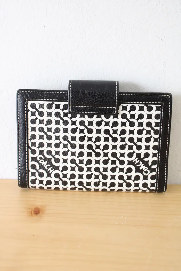 Rings Coach Coach Wallet Black and White