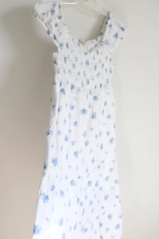Rings No Comment No Comment White Blue Floral Smocked Dress Youth L 1416