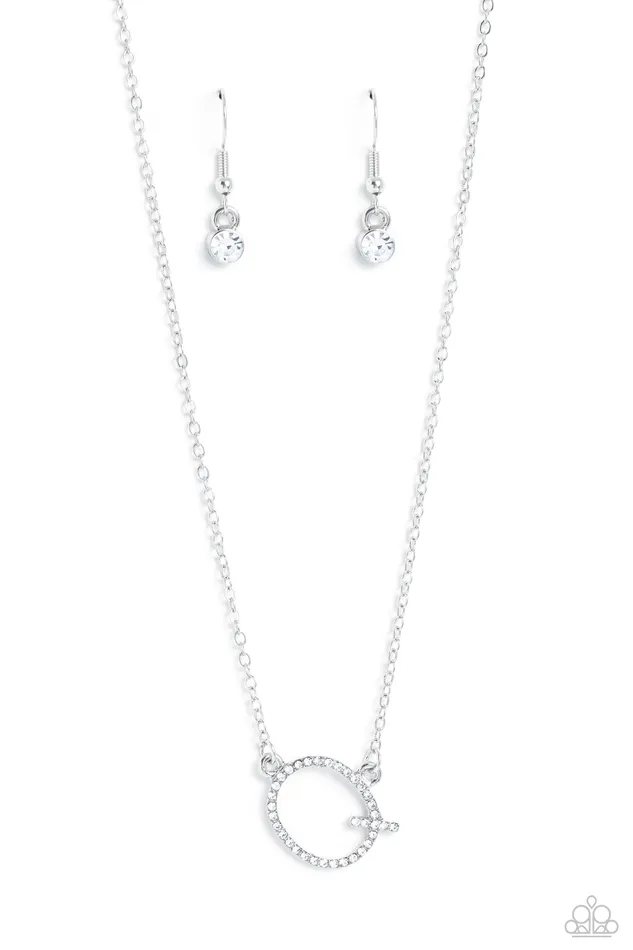 Rings Paparazzi Accessories INITIALLY Yours Q White