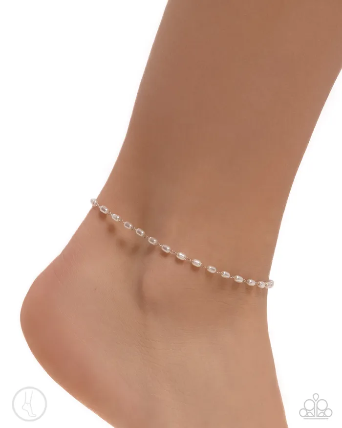 Rings Paparazzi Accessories Pearl Purpose White