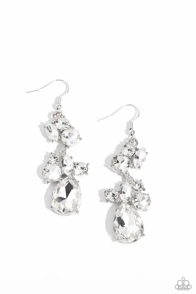 Rings Rhinestone Reveler White Paparazzi Accessories