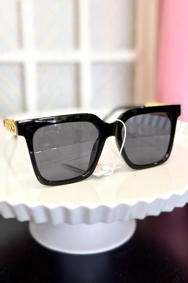 Sarah Sunglasses BlackGold Queen Designs Rings