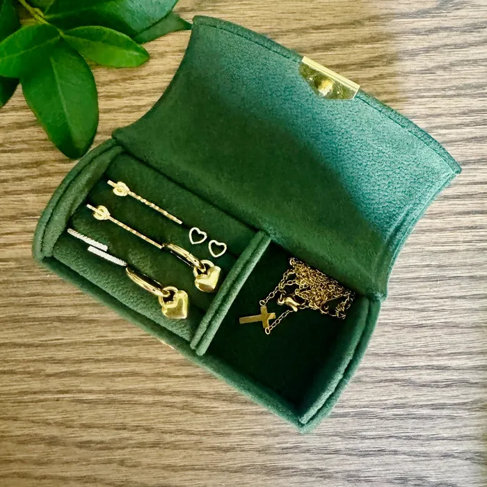 Small Velvet Jewellery Boxes iszi ONLINE Earrings