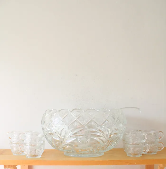 Smith Glass Floral Diamond Patterned Clear Glass Punch Bowl Mug Set Of 14 LE Smith Rings