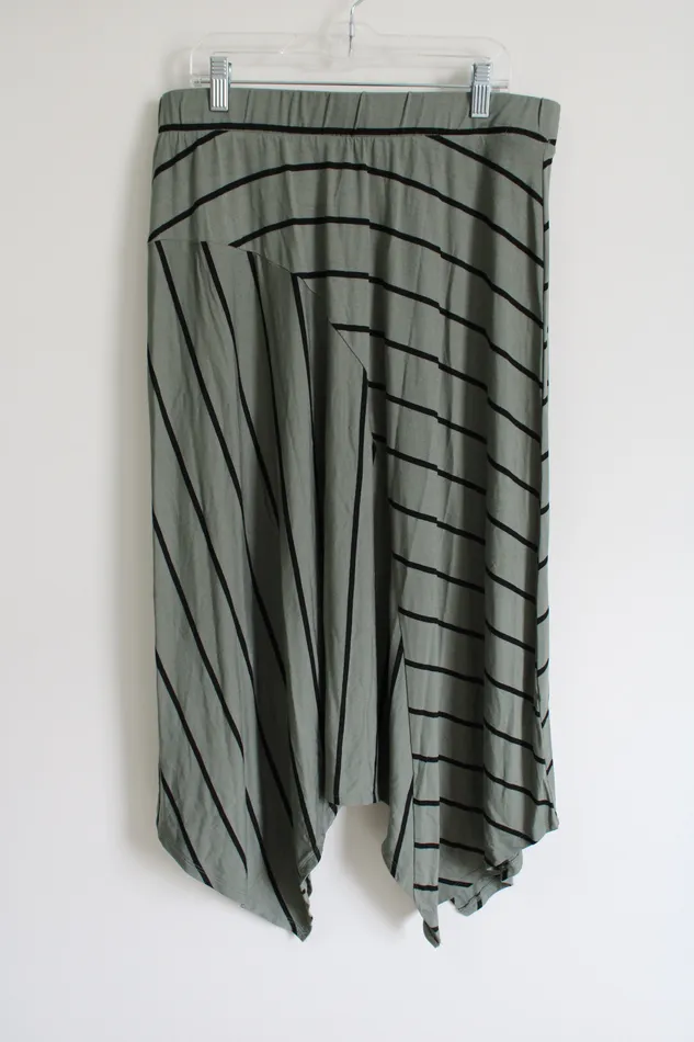 SO Green Black Striped Skirt L SO Rings