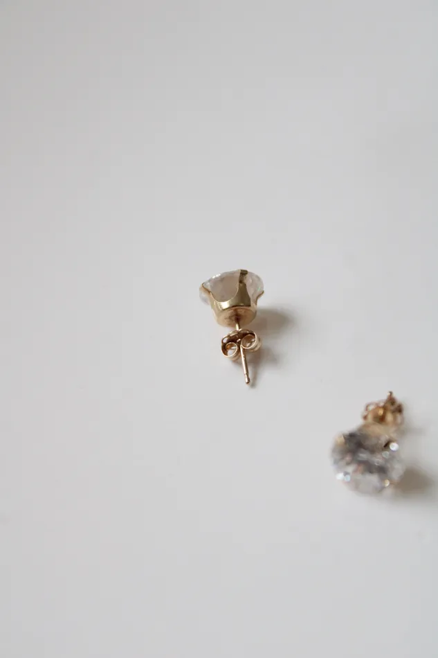 Yellow 14KT Gold Crystal Stud Earrings Jubilee Thrift Earrings