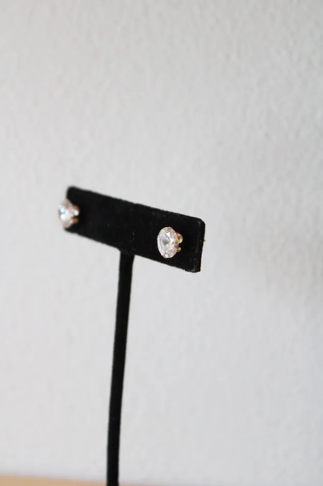 Yellow 14KT Gold Crystal Stud Earrings Jubilee Thrift Earrings